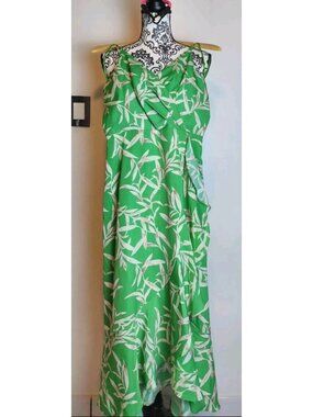Chelsea28 Womens XS Green Leaf Print Maxi Dress Spaghetti Strap NWT Nordstrom